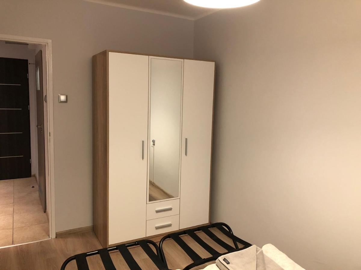 Apartament Na Wierzbowej Parter Apartment Kedzierzyn-Kozle Exterior photo